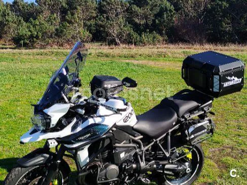 Triumph Tiger 1200 - Vista 4