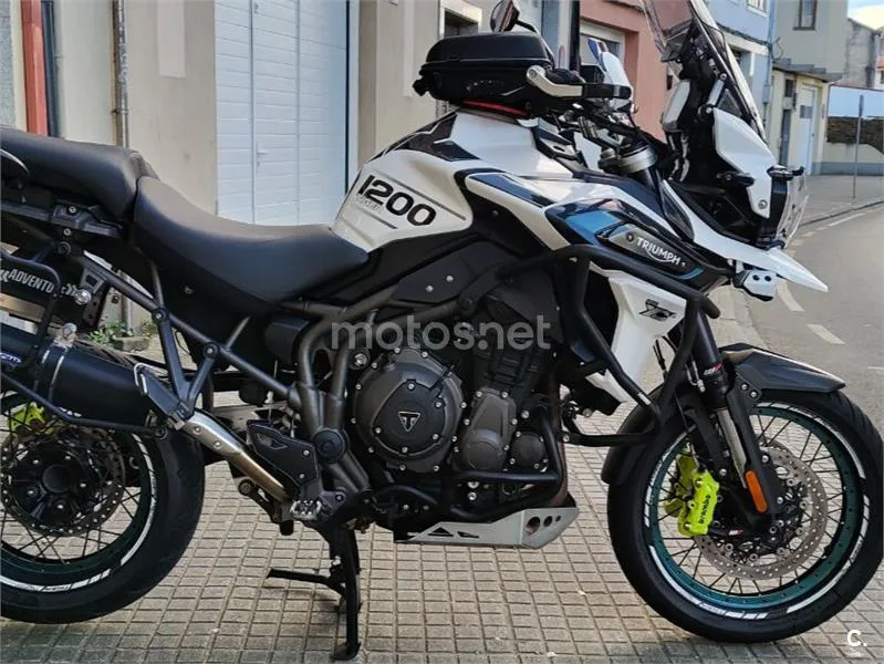 Triumph Tiger 1200 - Vista 8