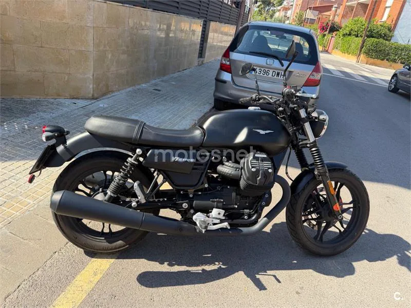 Moto Guzzi V7 III - Vista 10