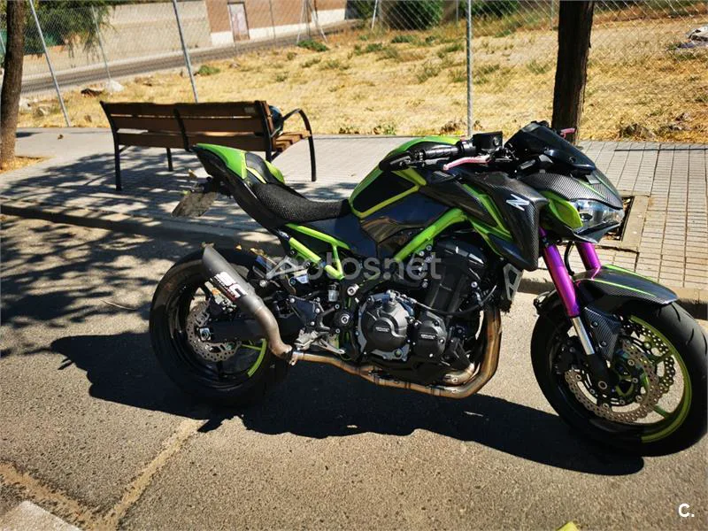 Kawasaki Z900 - Vista 5