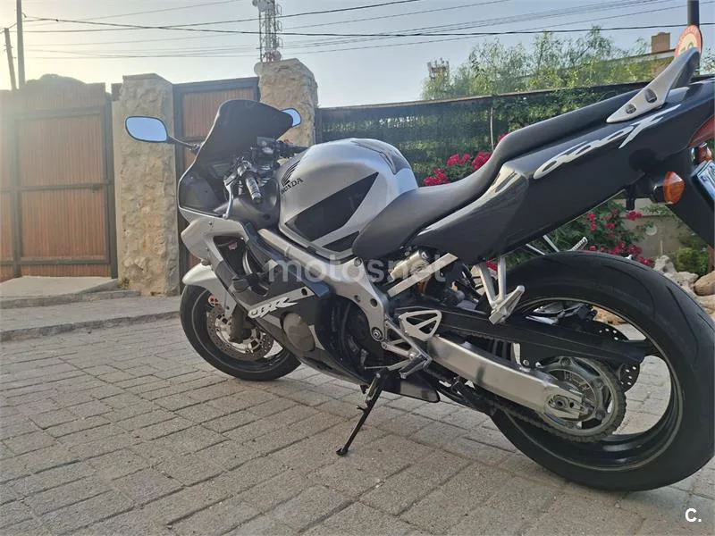 Honda CBR600F - Vista 5