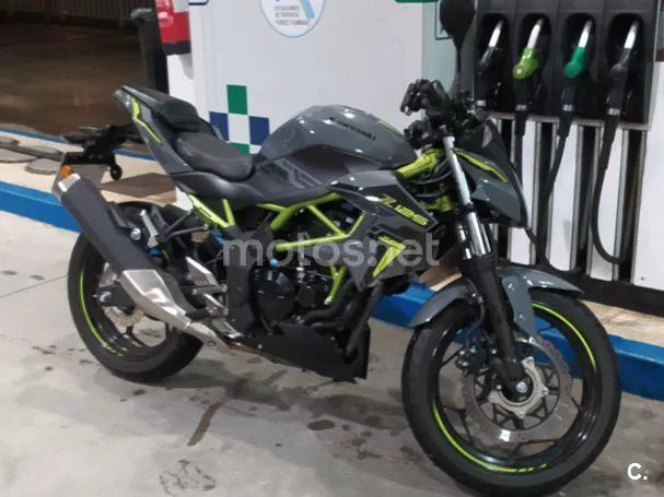Kawasaki Z125 - Vista 13