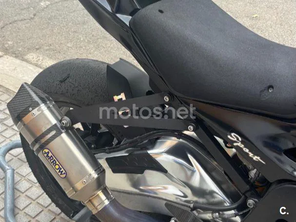 BMW S 1000 RR - Vista 7