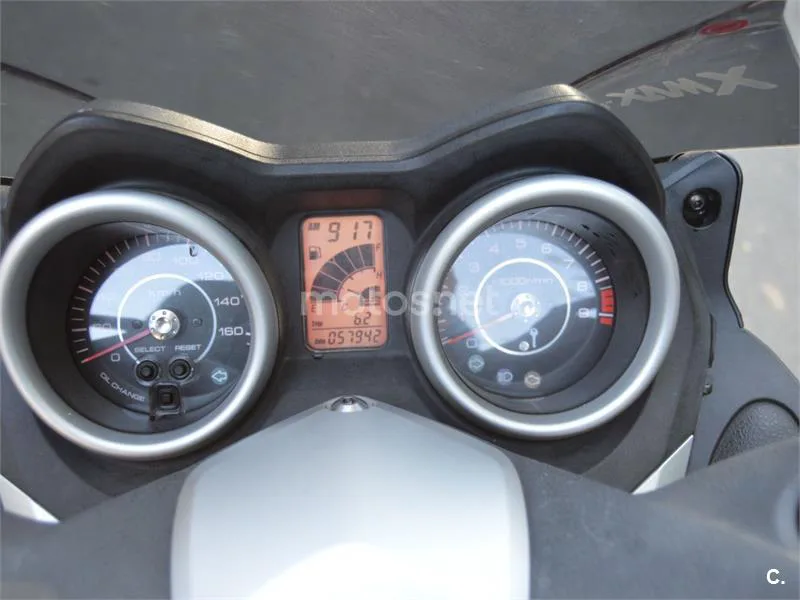 Yamaha XMAX 250 - Vista 7