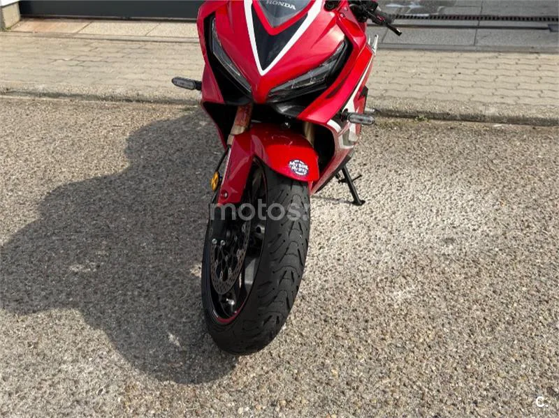 Honda CBR650R - Vista 5
