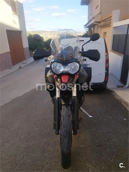 Triumph Tiger 800 XC - Vista 3