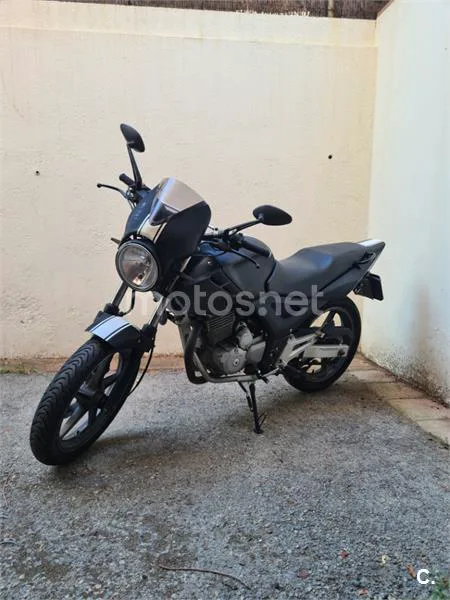 Honda CBF250 - Vista 3