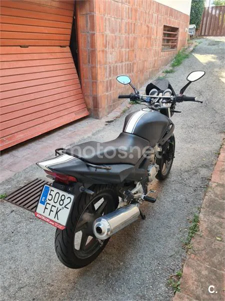 Honda CBF250 - Vista 6