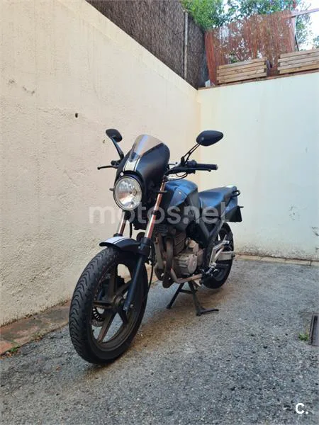 Honda CBF250 - Vista 8