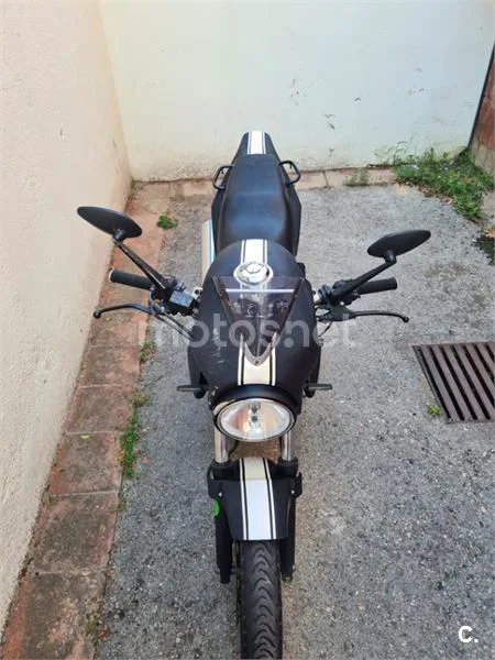 Honda CBF250 - Vista 9