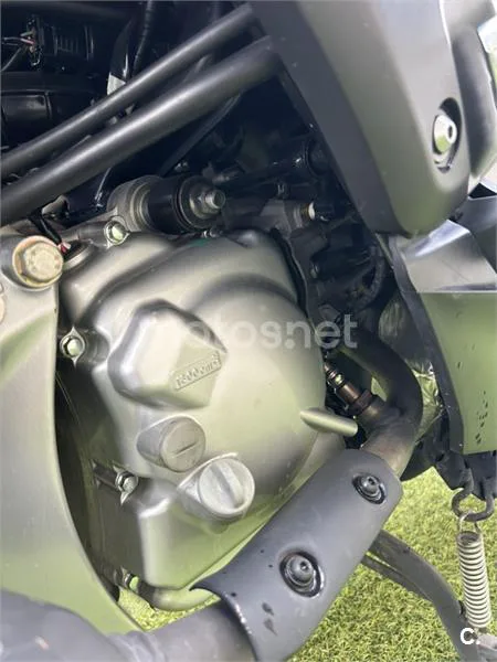 Yamaha XMAX 250 - Vista 4