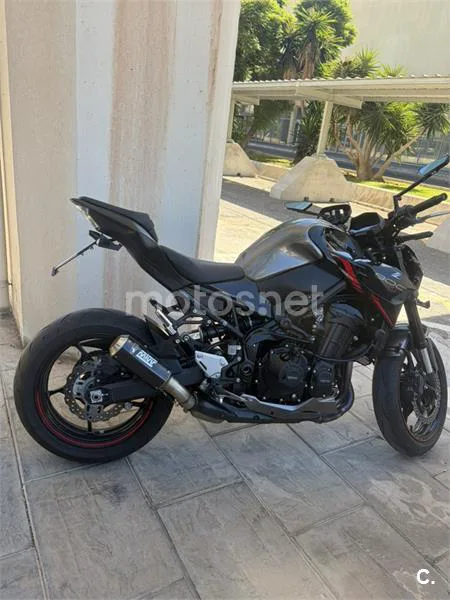 Kawasaki Z900 - Vista 7
