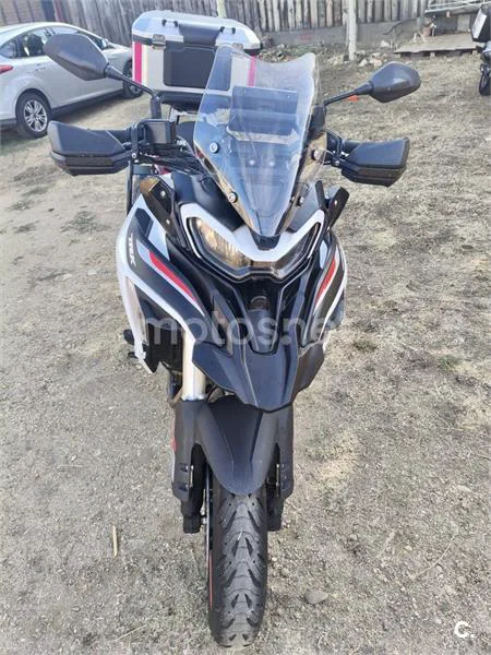 Benelli TRK 702 - Vista 3