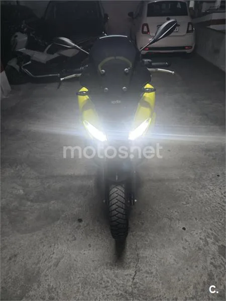 Aprilia SR GT 125 - Vista 6
