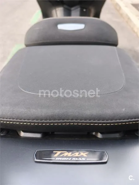Yamaha TMAX 530 - Vista 15