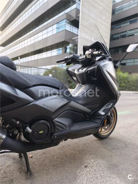 Yamaha TMAX 530 - Vista 6
