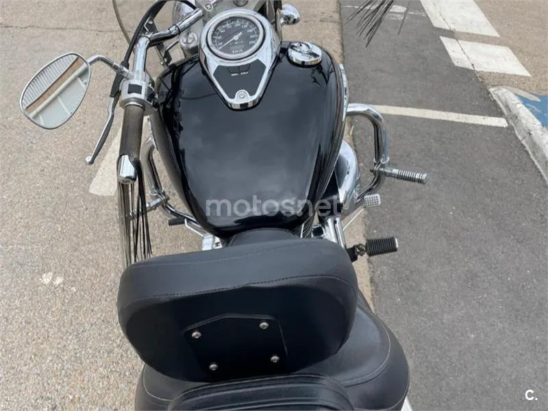 Suzuki Intruder C800 - Vista 5