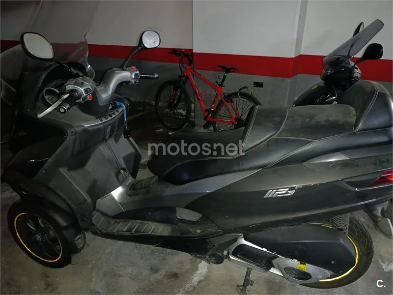 Piaggio MP3 3500 € 2016 Alicante - 2