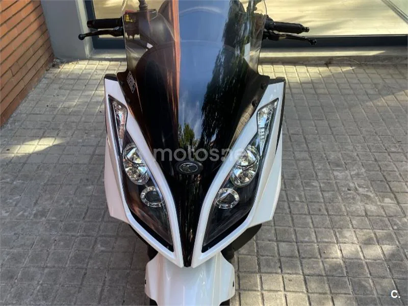 Kymco Super Dink 300 - Vista 12