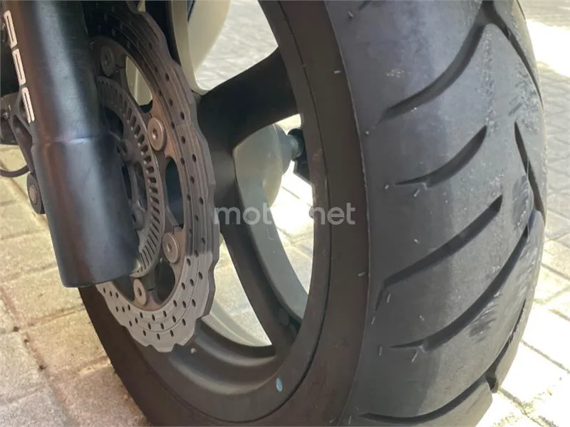 Kymco Super Dink 300 - Vista 13