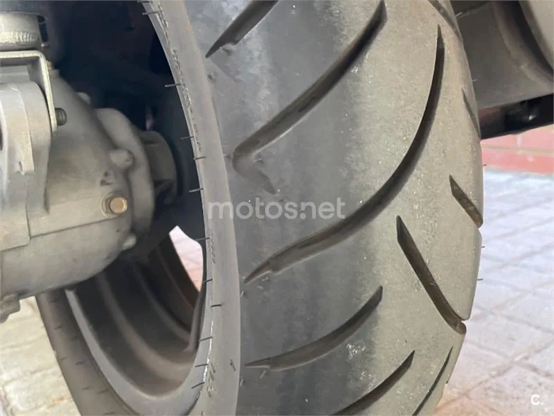Kymco Super Dink 300 - Vista 14