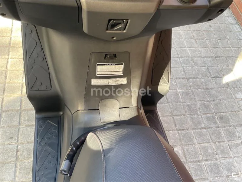 Kymco Super Dink 300 - Vista 17
