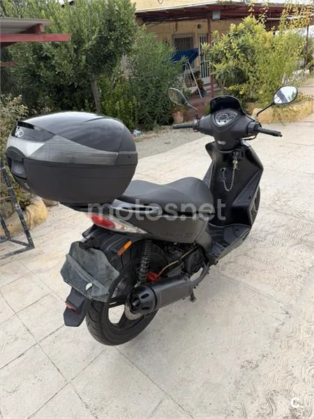 Kymco Agility City 125 - Vista 3