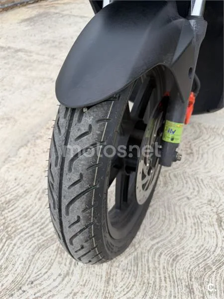 Kymco Agility City 125 - Vista 5