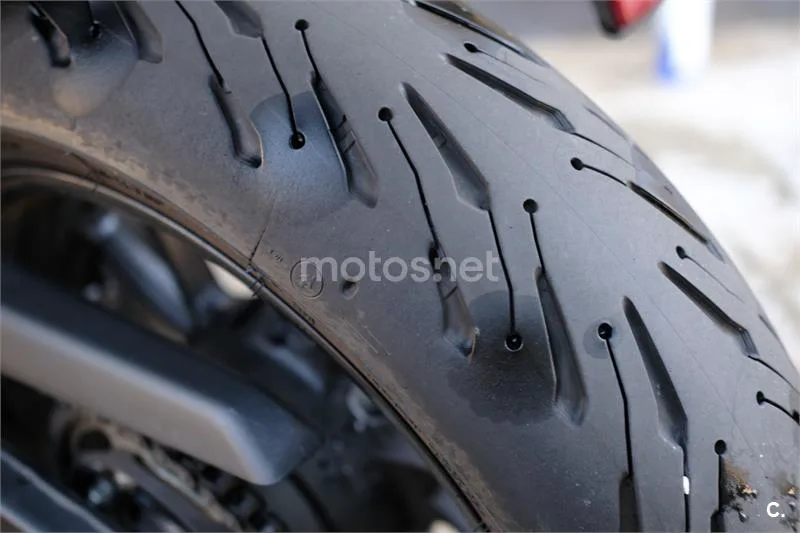 Yamaha MT-07 - Vista 14