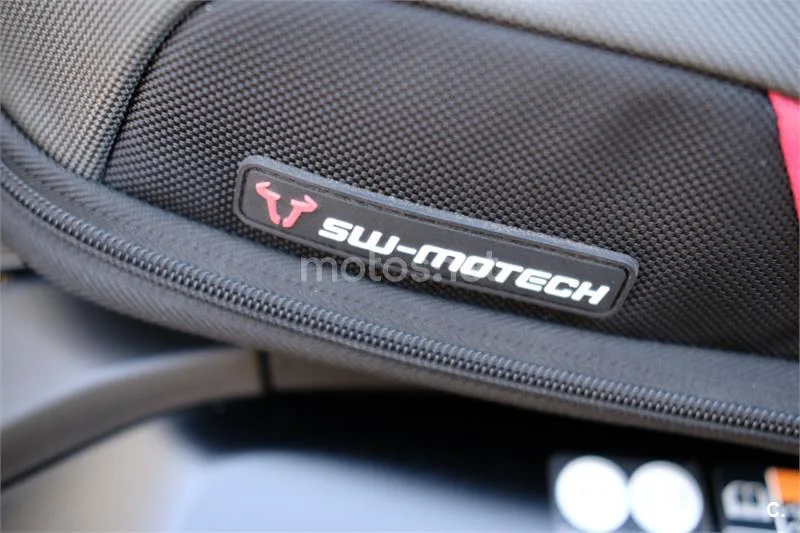 Yamaha MT-07 - Vista 18
