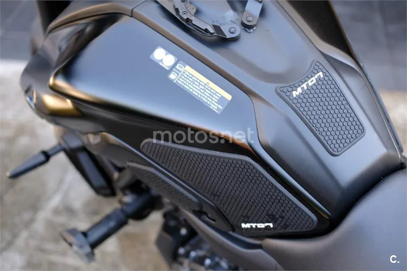 Yamaha MT-07 - Vista 7