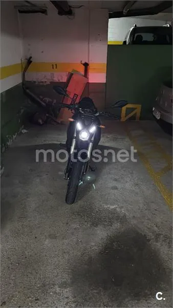 Voge 125R - Vista 3
