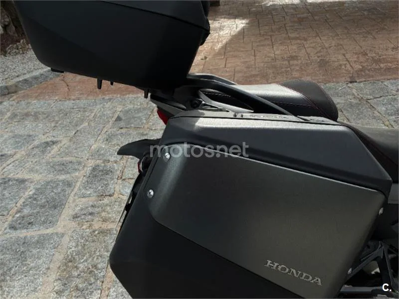 Honda NT1100 - Vista 7