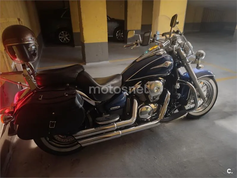 Kawasaki VN900 Classic - Vista 8