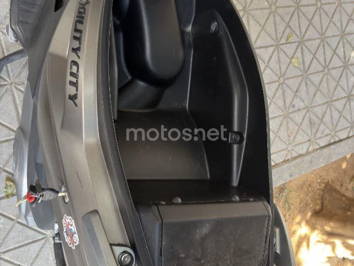 Kymco Agility City Plus 125 - Vista 11