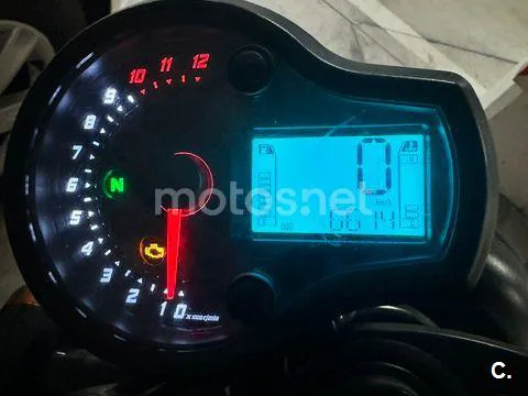 Hyosung Aquila GV 125 S - Vista 14