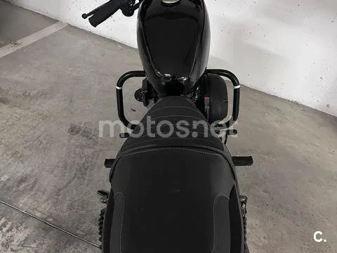 Hyosung Aquila GV 125 S - Vista 5