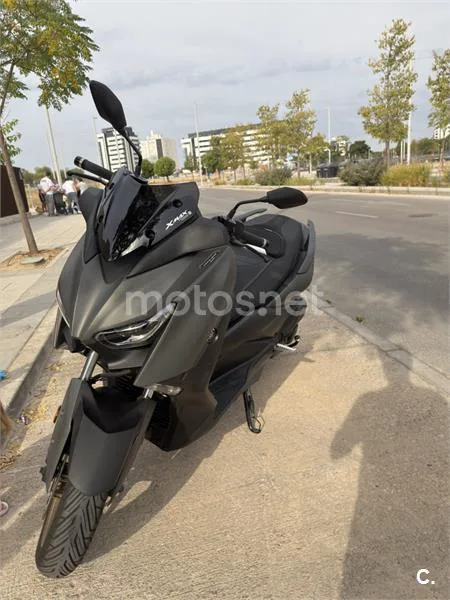 Yamaha XMAX 125 - Vista 3