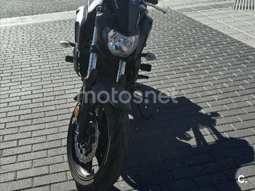 Yamaha MT-07 - Vista 7