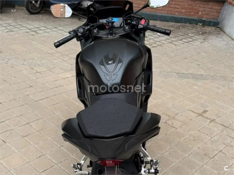 Honda CBR500R - Vista 5