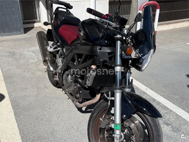 Suzuki Gladius 650 1999 € 2009 Alicante - 1