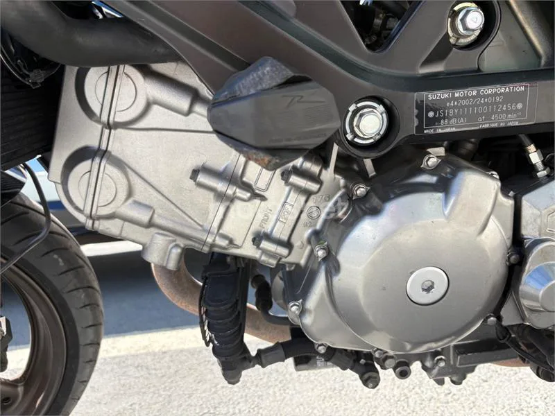 Suzuki Gladius 650 - Vista 7