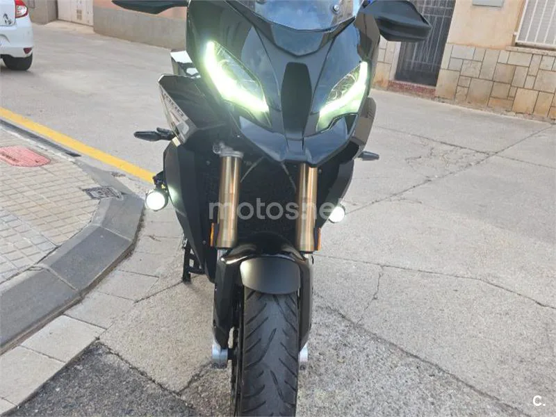 BMW S 1000 XR - Vista 6