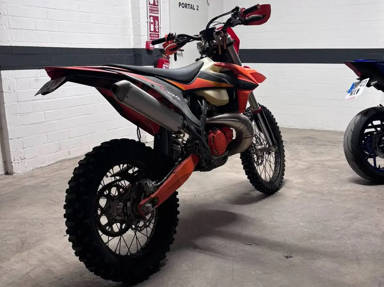 KTM 250 EXC - Vista 5