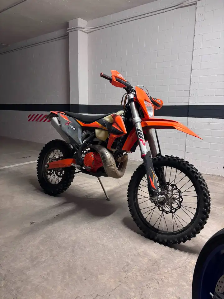 KTM 250 EXC - Vista 6