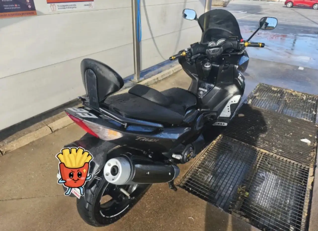 Yamaha TMAX 500 – Vista 5