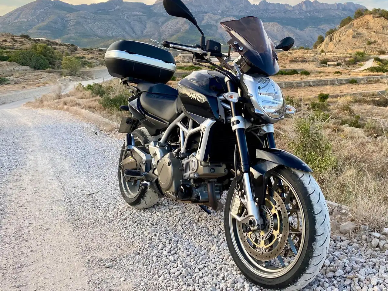 Aprilia Mana 850 - Vista 16