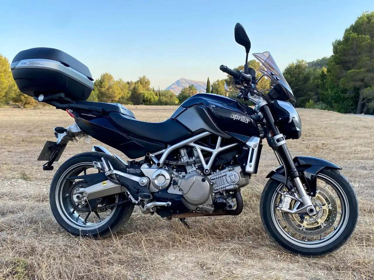 Aprilia Mana 850 - Vista 4