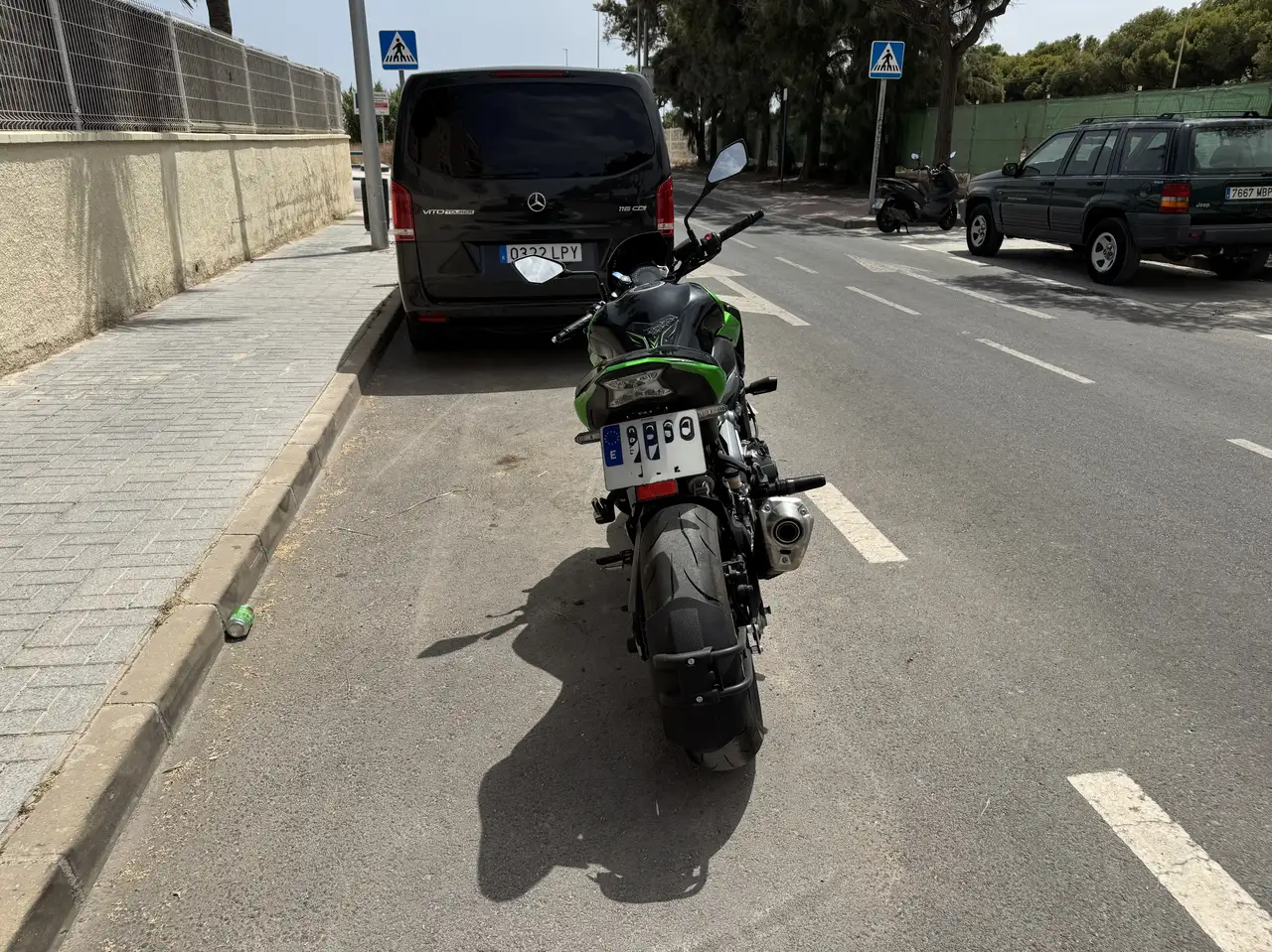 Kawasaki Z900 - Vista 7