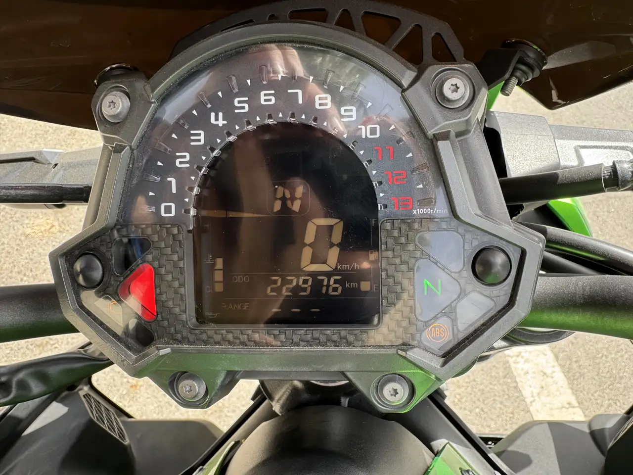 Kawasaki Z900 - Vista 9